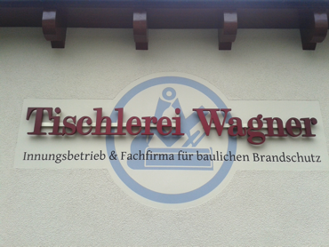 Leuchtbuchstaben Tischlerei Wagner